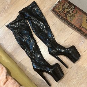 Knee high dancer heels 8” only worn 3 times